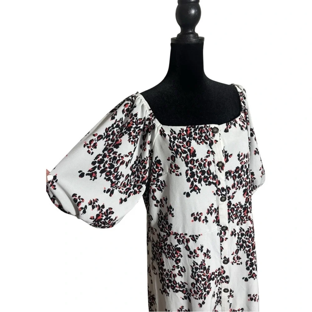 Ophelia Roe Lightweight Balloon Sleeve Chic Floral Black/White/Red Midi Dress
